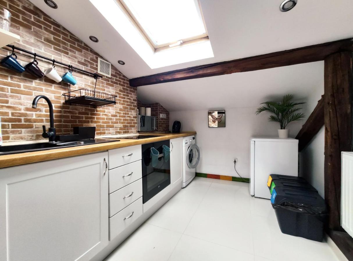 Apartament Chodkiewicza 10 *