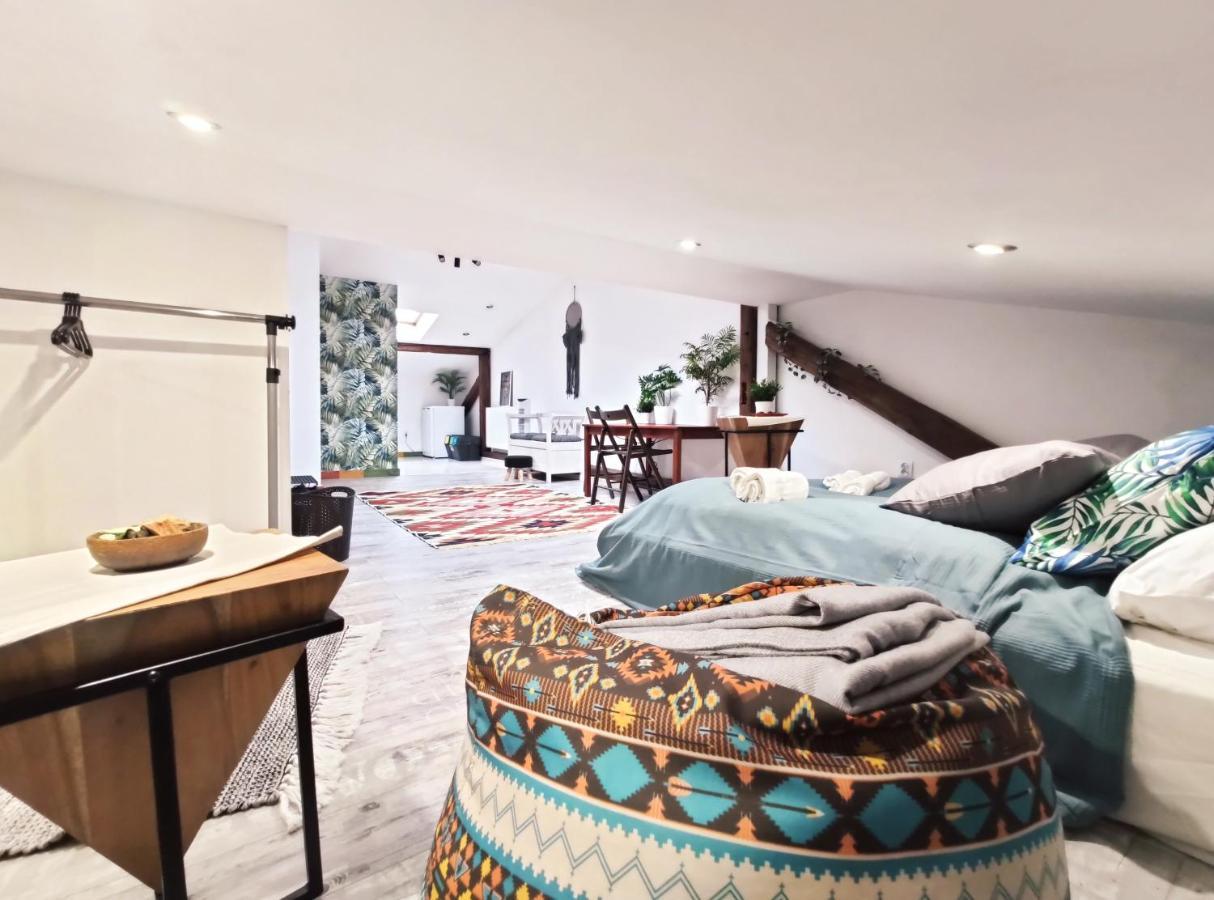 Apartament Chodkiewicza 10 *