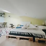 Chodkiewicza 10