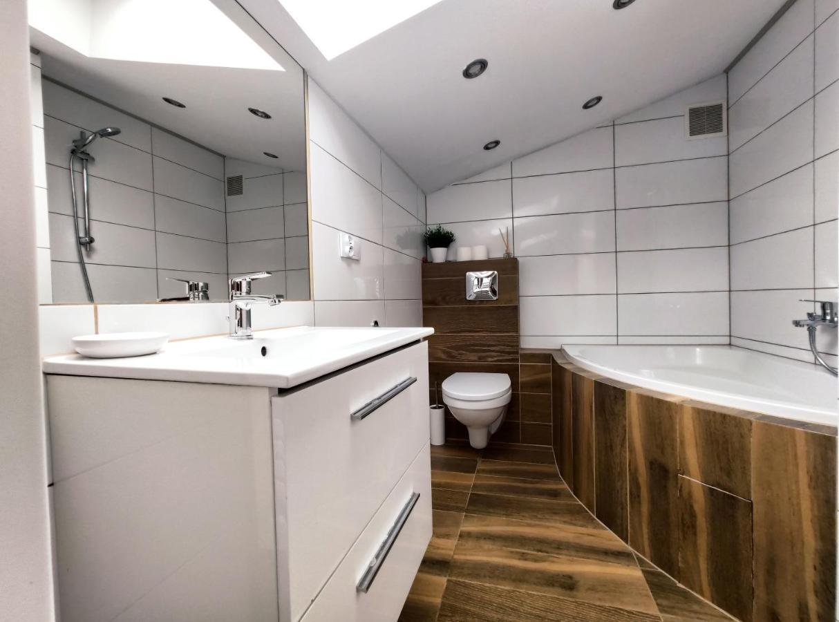 Apartament Chodkiewicza 10